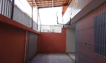 Imagem 2: Casa para aluguel com 250 metros quadrados com 6 quartos em Fátima - Fortaleza - CE