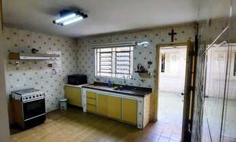 Imagem: Sobrado com 250m em rua tranquila no Jardim