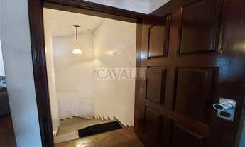 Imagem 6: Casa assobradada grande no Jardim Eliane com edícula