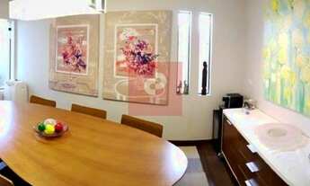 Imagem 5: Casa para aluguel possui 240 metros quadrados com 5 quartos em Moema - São Paulo - SP