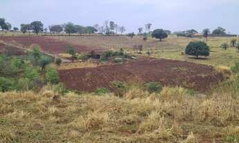 Imagem 4: Terreno a venda em Pequi