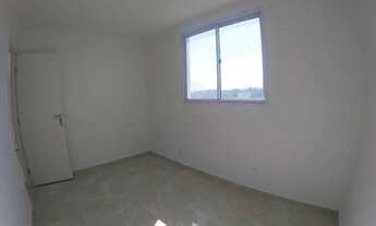 Imagem 2: Apartamento para Venda em Nova Iguaçu, Rancho novo, 2 dormitórios, 1 banheiro, 1 vaga