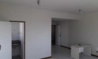 Imagem 3: Escritório com 42 m² em Prédio Comercial próximo ao Supermercado Ok