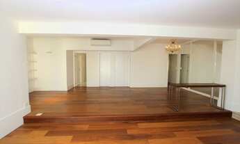 Imagem 2: Apartamento para aluguel tem 156 metros quadrados com 3 quartos em Vila Uberabinha - São P