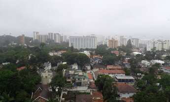 Imagem: Amplo, excelente localização, duas quadras