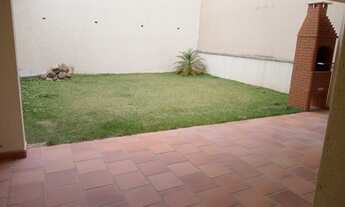 Imagem 5: Sobrado para venda com 180 metros quadrados com 3 quartos