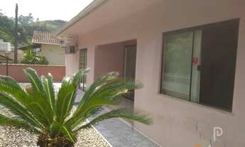 Imagem: Brusque - Casa Padrão - Águas Claras