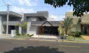 Imagem 2: Casa para venda no Village Damha III, 180m2, 3 suítes