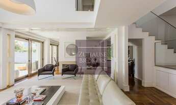 Imagem 2: Casa Espetacular com 388 m², 3 suítes, Piscina com raia, Jardim, Espaço Gourmet - Morumbi