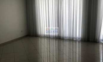 Imagem 2: Sobrado à venda - Bosque da Saúde. 3 suítes sendo uma master, 5 vagas de garagem e piscina