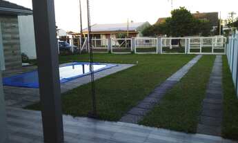 Imagem 4: Casa para venda tem 250 metros quadrados com 4 quartos em Centro - Capão da Canoa - RS