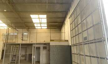 Imagem: Galpão/Depósito/Armazém para venda com