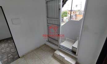 Imagem 2: Ótima casa tipo apartamento em Coelho da Rocha!