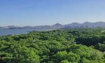 Imagem 6: Apartamento para venda possui 136 metros quadrados com 4 quartos em Jardim Camburi - Vitór