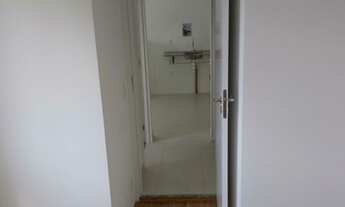 Imagem 2: Apartamento para aluguel possui 39 metros quadrados com 2 quartos em Barra Funda - São Pau