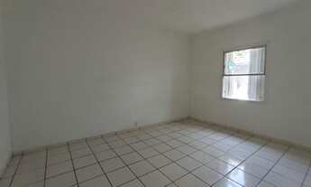 Imagem 6: ÓTIMA CASA INDEPENDENTE 120M² - 2 DORMS - 2 VAGAS DE GARAGEM - CENTRO