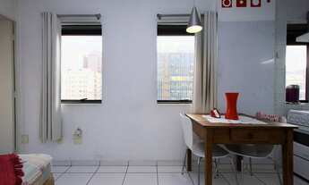 Imagem 4: FLAT ESPAÇOSO COM SERVIÇO DE LIMPEZA INCLUSO NO CONDOMÍNIO - EM BOM ESTADO NO BAIXO AUGUST