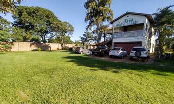 Imagem 2: Um recanto de paz e tranquilidade dentro da cidade