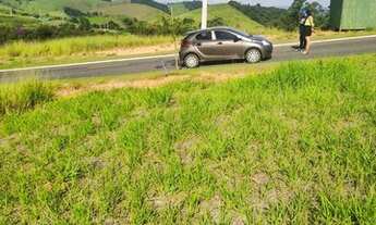 Imagem 5: Terreno Plano no Condomínio Entresserras em Santa Isabel SP com 300 m2
