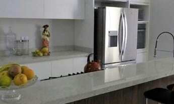 Imagem 3: Sobrado mobiliado com 350 metros quadrados com 4 quartos no bairro Maria Luiza - Cascavel