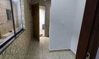 Imagem 4: Aluga-se Kitnet Quarto com aluguel por R$600 /mês