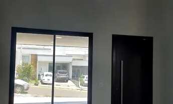 Imagem 2: Casa térrea com 3 suítes e armários planejados à venda no Condomínio Mantova em Indaiatuba