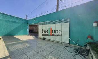 Imagem 2: Linda casa com 3 dormitórios à venda, sendo 1 suíte, garagem para 4 carros, área construíd