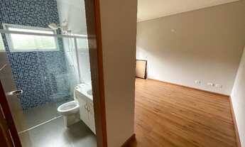 Imagem 7: Casa de condomínio sobrado para venda tem 450 metros quadrados com 4 quartos