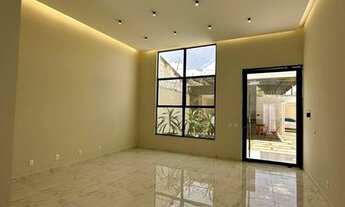 Imagem 3: Casa com piscina