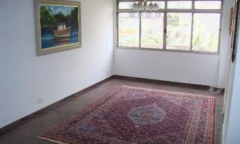 Imagem: Apartamento reformado com suíte com varanda