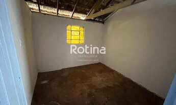 Imagem 5: Casa para aluguel, 2 quartos, 1 vaga, Saraiva - Uberlândia/MG