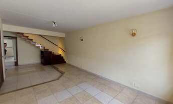 Imagem 2: Casa na Vila Madalena para aluguel - 3 dormitórios e 2 vagas - 180m² útil