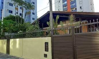 Imagem: Térrea para venda tem 350 metros quadrados