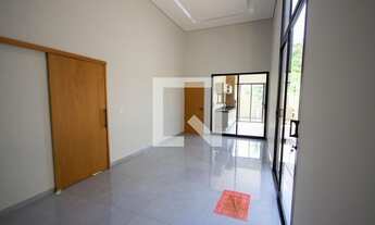 Imagem 2: Casa de Condomínio para Aluguel - Vila do Golfe, 3 Quartos, 157 m2