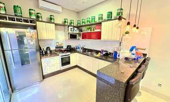 Imagem 3: Casa em Condomínio Rio Cachoerinha de esquina, Ampliada e reformada. Com 2 quartos sendo 1