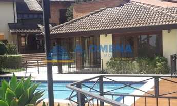 Imagem: Casa em Condominio 4 dormitórios sendo