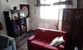 Imagem 2: Apartamento com 2 dormitórios à venda, 92 m² por R$ 840.000,00 - Leme - Rio de Janeiro/RJ