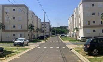 Imagem 2: Ed. Piazza Fontanella - Apartamento com 2 dormitórios para alugar, 55 m² por R$ 900/mês