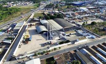 Imagem 3: Área comercial com aproximadamente 11.000 m² com várias estruturas versáteis