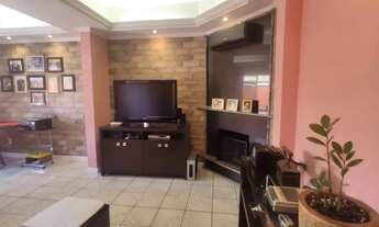 Imagem 7: Casa de 03 Dorm. Sendo 01 suíte na Agronômica