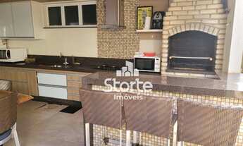 Imagem 7: Casa de Alto Padrão com 4 Suítes à venda, 225m² por R$ 1.500.000 - Jardim Inconfidência