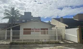 Imagem 6: Casa de praia na quadra do mar