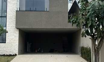 Imagem 4: RR8708 Casa 209m² CONDOMÍNIO NEW VILLE - OPOETUNIDADE - 4 Dorms 4 Vagas - Santana de Parna