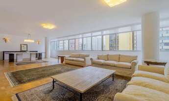 Imagem 2: Apartamento para venda em Santa Cecília com 3 quartos, sendo 1 suíte , 272m²