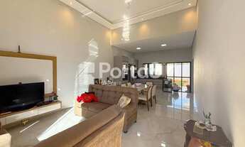 Imagem 2: Casa com 3 dormitórios à venda no Setsul - Espaço, conforto e ótima localização