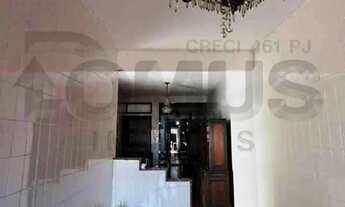 Imagem: Casa no Centro com Suítes Amplas, Quintal