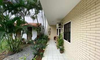 Imagem 2: Imóvel para venda possui 57 metros quadrados com 2 quartos em Palmeiras - Cabo Frio - RJ