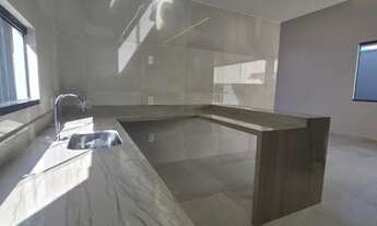 Imagem 15: Condomínio Monte Carlo - Casa Térrea 4/4 com 4 suítes de 190 m², 4 vagas por 989.999