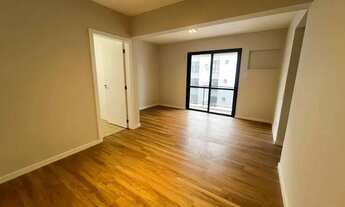 Imagem 2: Apartamento recém-reformado com 2 dormitórios - Centro, Florianópolis/SC