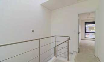 Imagem 6: Sobrado com 3 suítes à venda por R$ 857.600 - Boqueirão - Curitiba/PR